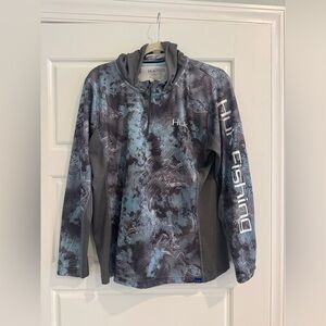 HUK women’s fishing shirt